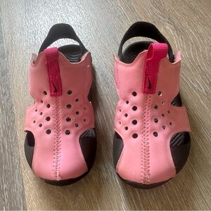 Nike Sunray Protect 2 Toddler Sandals Water Shoes Size 8C Pink & Black